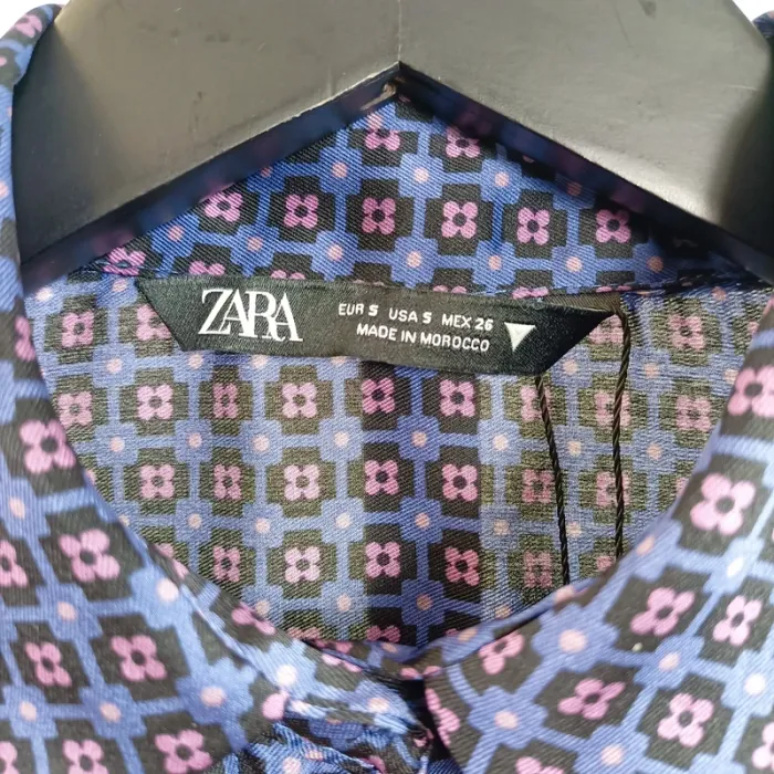 Chemise fluide imprimée géométrique violette mauve Zara – Taille S A781 - photo numéro 4