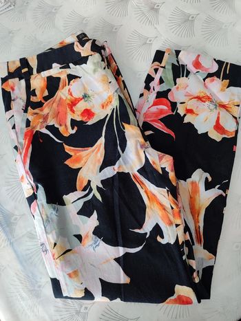 Joli pantalon fleuri