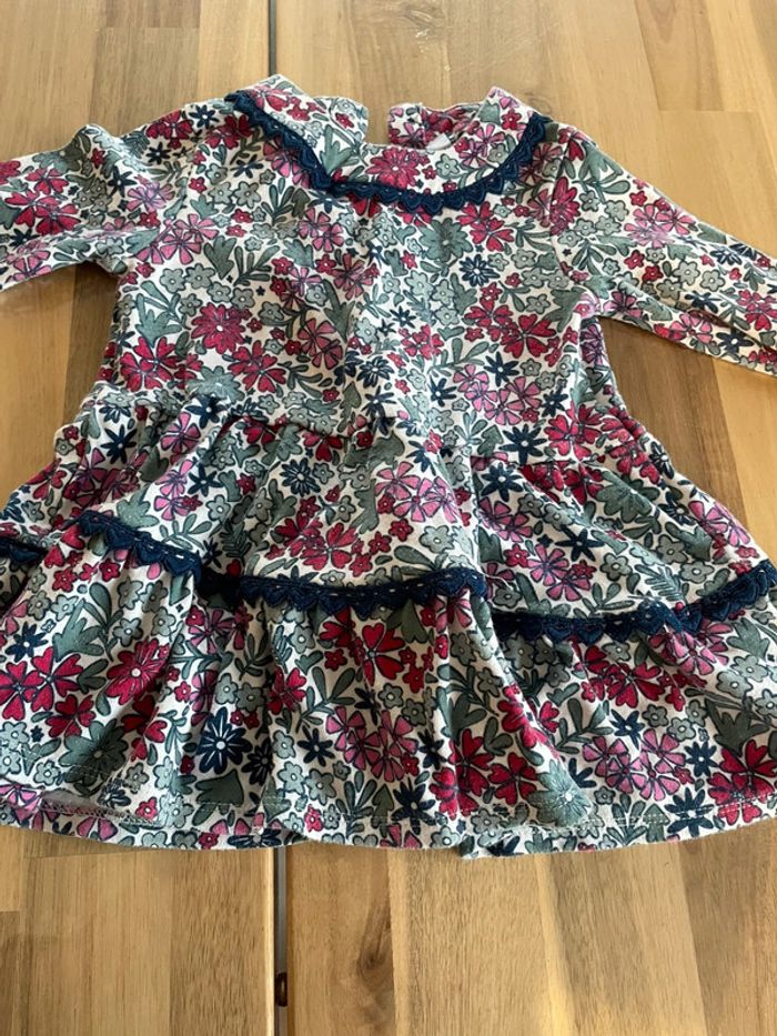 Robe à fleur 18 mois - photo numéro 3