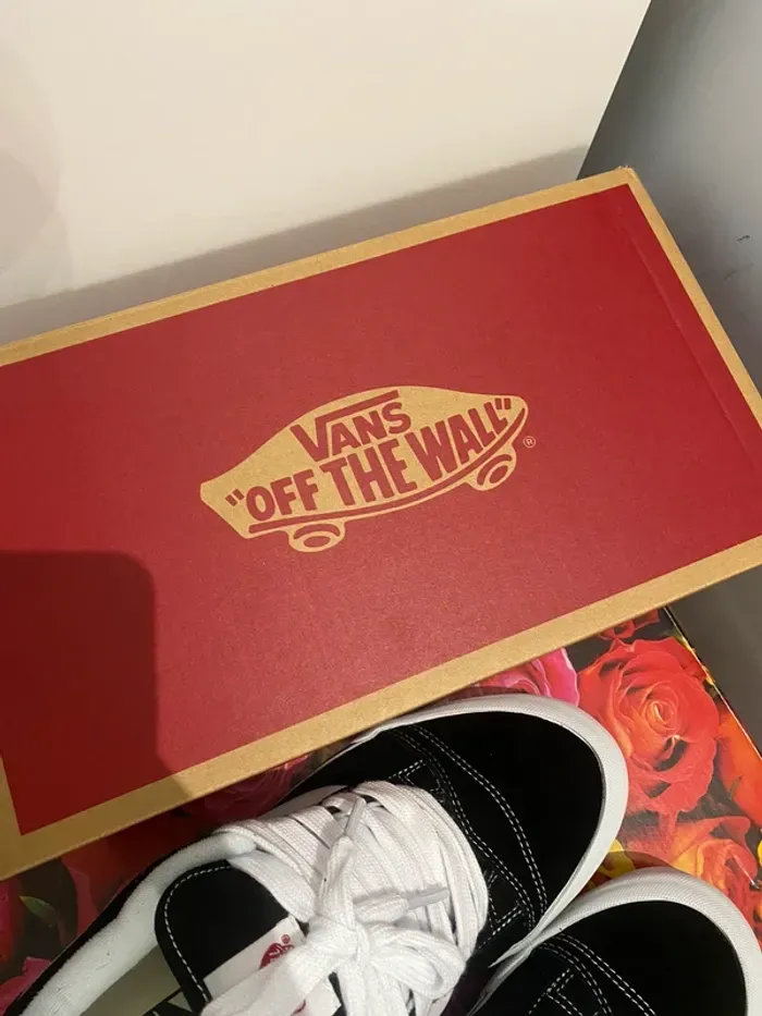 Vans Chaussures Knu Skool-Pointure 38 - photo numéro 3