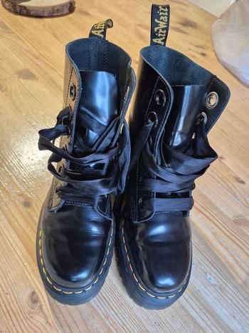 Dr Martens