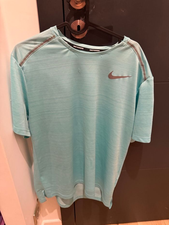 T-shirt Nike running - photo numéro 2