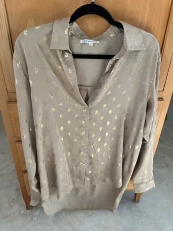 Chemise doré