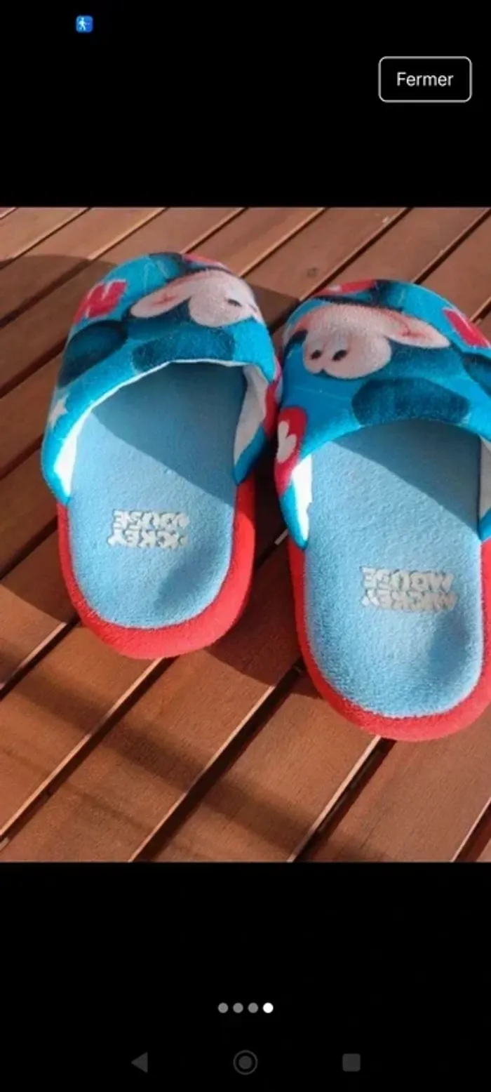 Chaussons mickey pointure 32-33 - photo numéro 4