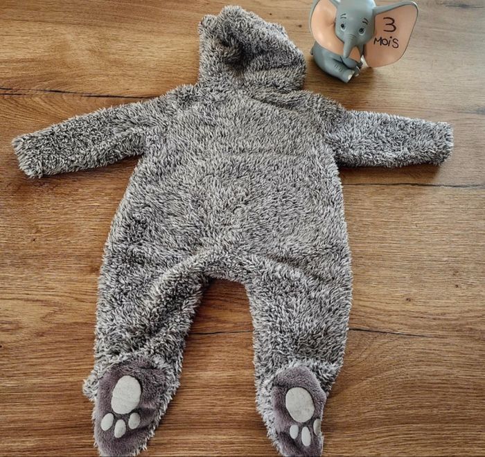 Sur pyjama bébé 3 mois - photo numéro 5