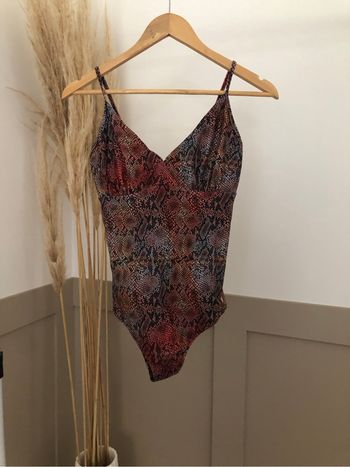 Maillot de bain 1 pièce motifs serpent 40