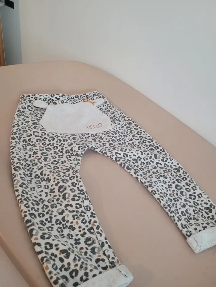 Pantalon léopard