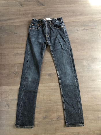 Jean slim levi’s slim taper taille 14 ans