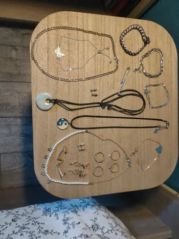 Lot bijoux