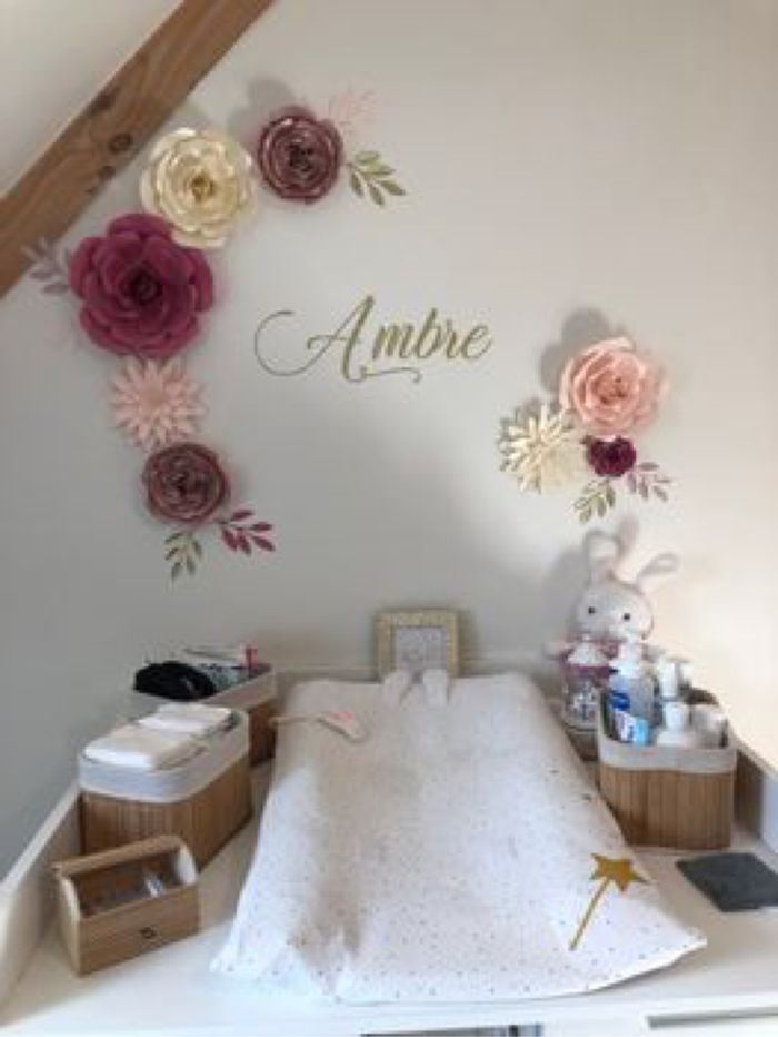 Composition florale en papier