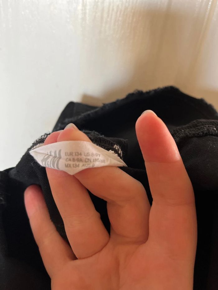 Robe en jean noire H&M 8-9 ans - photo numéro 4