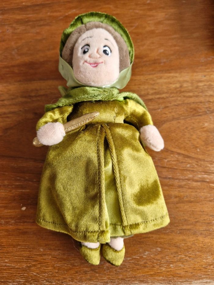 Peluche Pâquerette fée la belle au bois dormant /Europe Disney /Disneyland