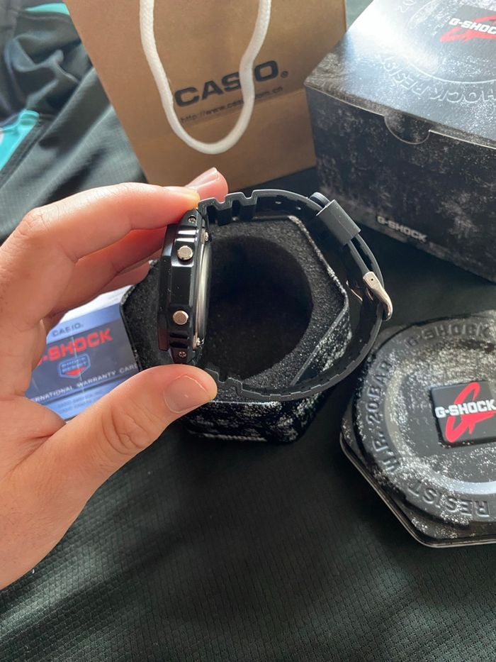 Montre G Shock noire multicolore - photo numéro 4