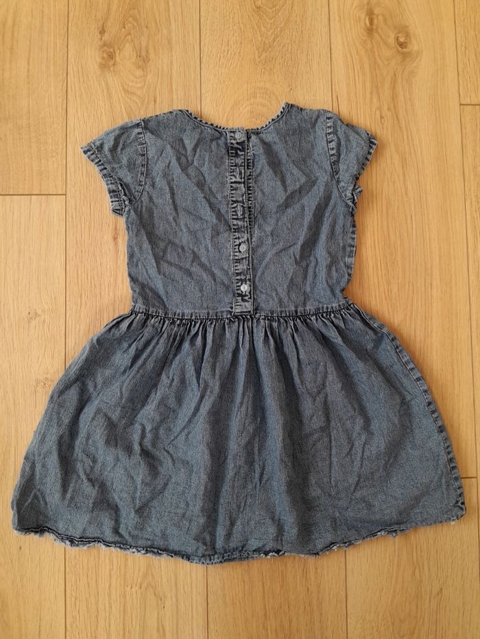 Robe pour petite fille - photo numéro 2