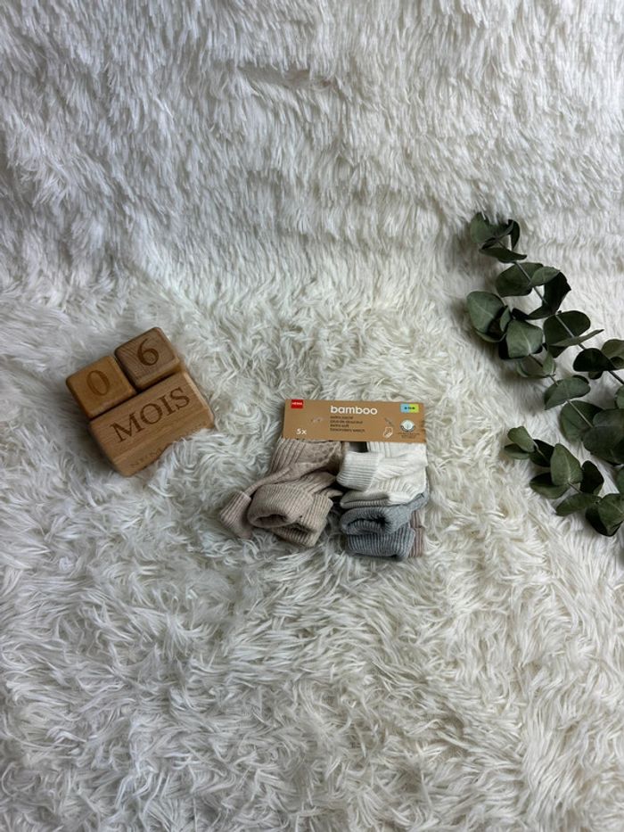 Lot de 5 paires de chaussettes Hema taille 6-12 mois en bambou