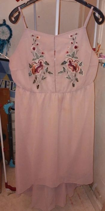 Robe neuve bodyflirt t.50 (F) plus courte devant pas de vinted go