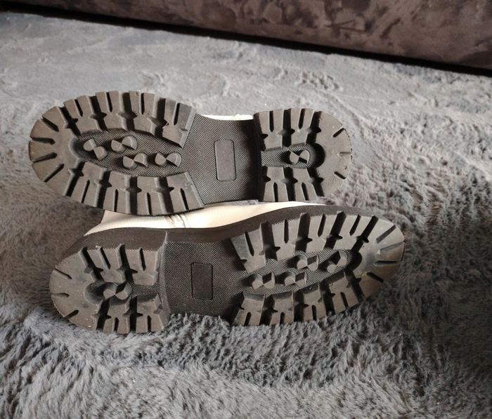 Bottines blanches pointure 39 Disney - photo numéro 8