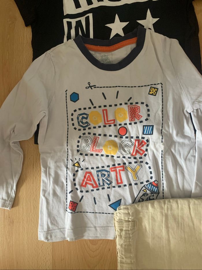Lot vêtements garçon 5 ans - photo numéro 2