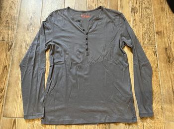 Tee-shirts