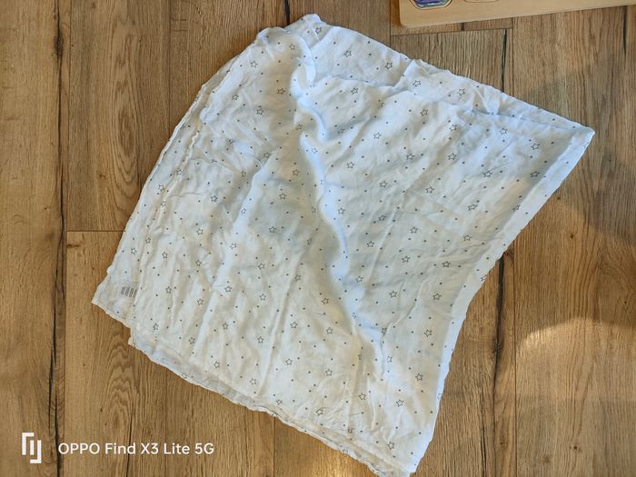 Lange pour bébé 120x120 motif étoiles - photo numéro 2