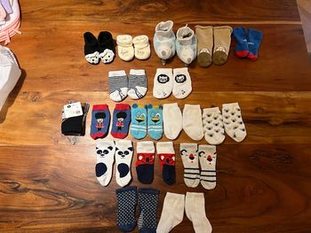 Lot chaussettes et chausson bébé garçon
