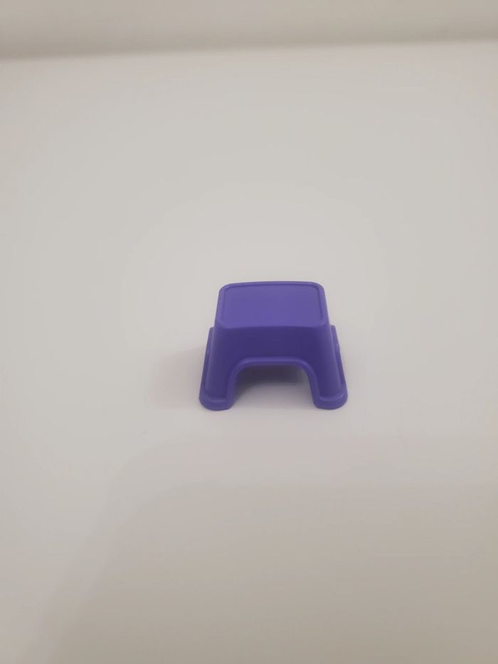 Playmobil Meuble Cuisine Salon, Un marche pied violet très bon état