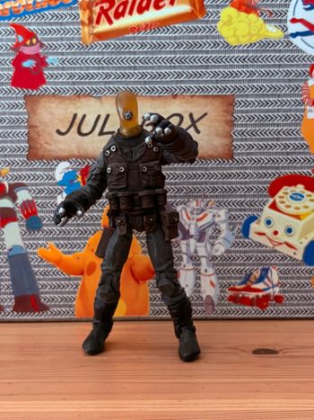 Figurine Mezco Hellboy Johann Krauss