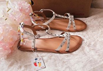 Sandales nus pieds Cuir Bijou Amovible Bata T38