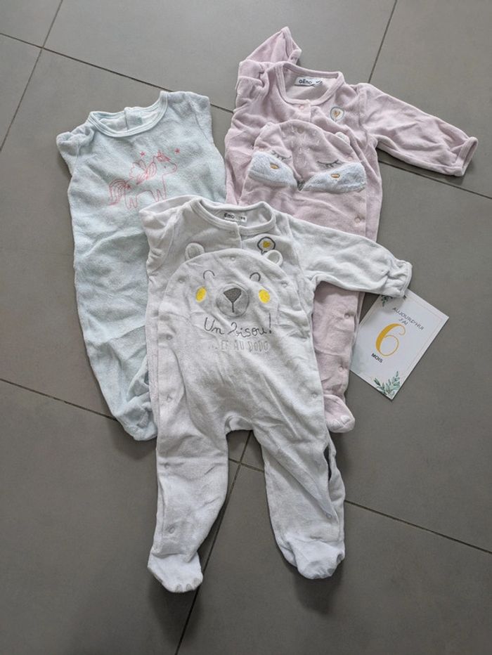 Lot 6 pyjamas 6 mois - photo numéro 2