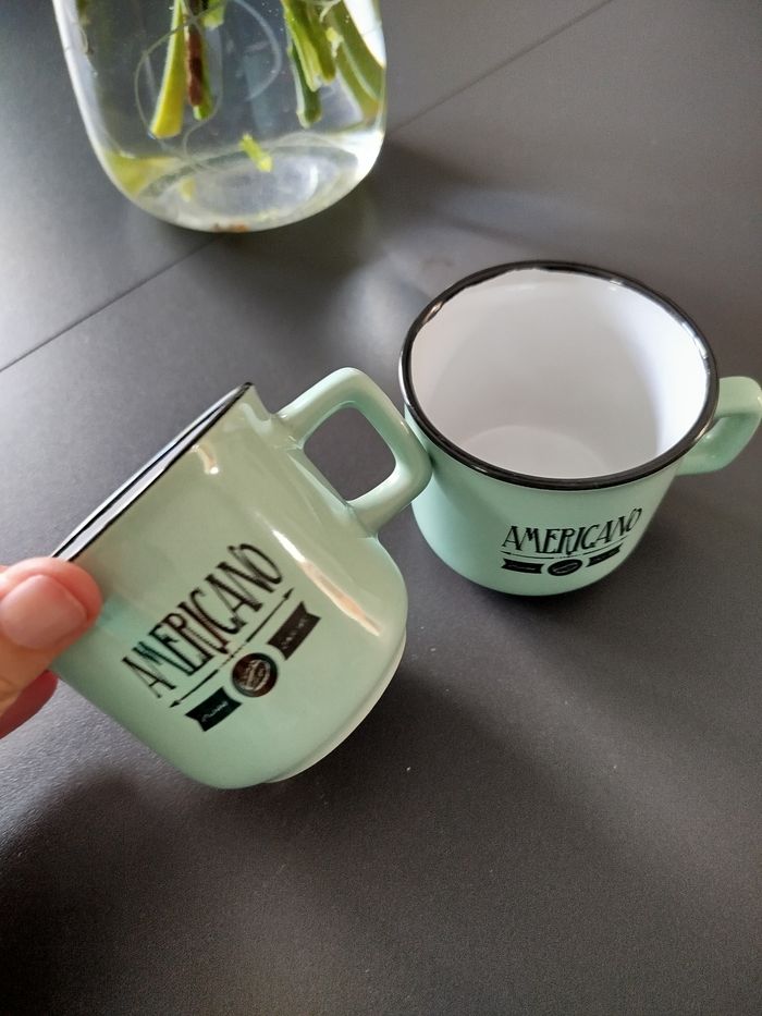 Lot 2 tasses vintage vert clair - photo numéro 2