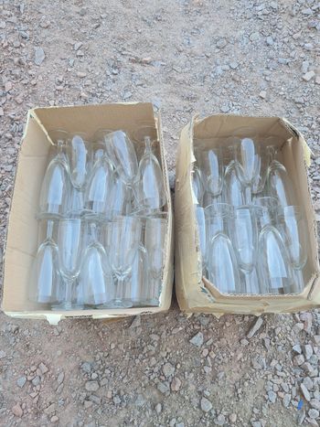 Lot de 31 verres à pied flûte à Champagne – Neufs Mariage / cérémonie