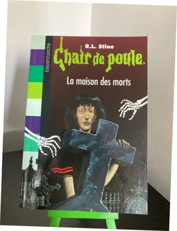 Livre de poche Chair de Poule : La maison des morts, RL Stine, Bayard