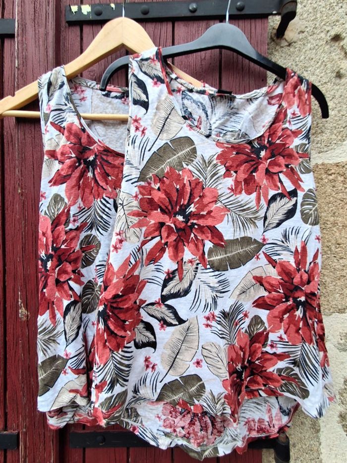 Lot de 2 débardeurs Esmara fleurie taille 38 - photo numéro 2