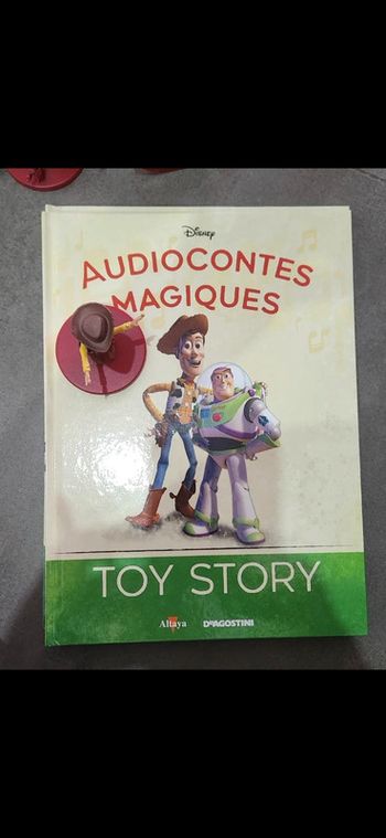 Numéro08 Livre et figurine édition audiocontes Magiques Altaya édition disney audio compte conte