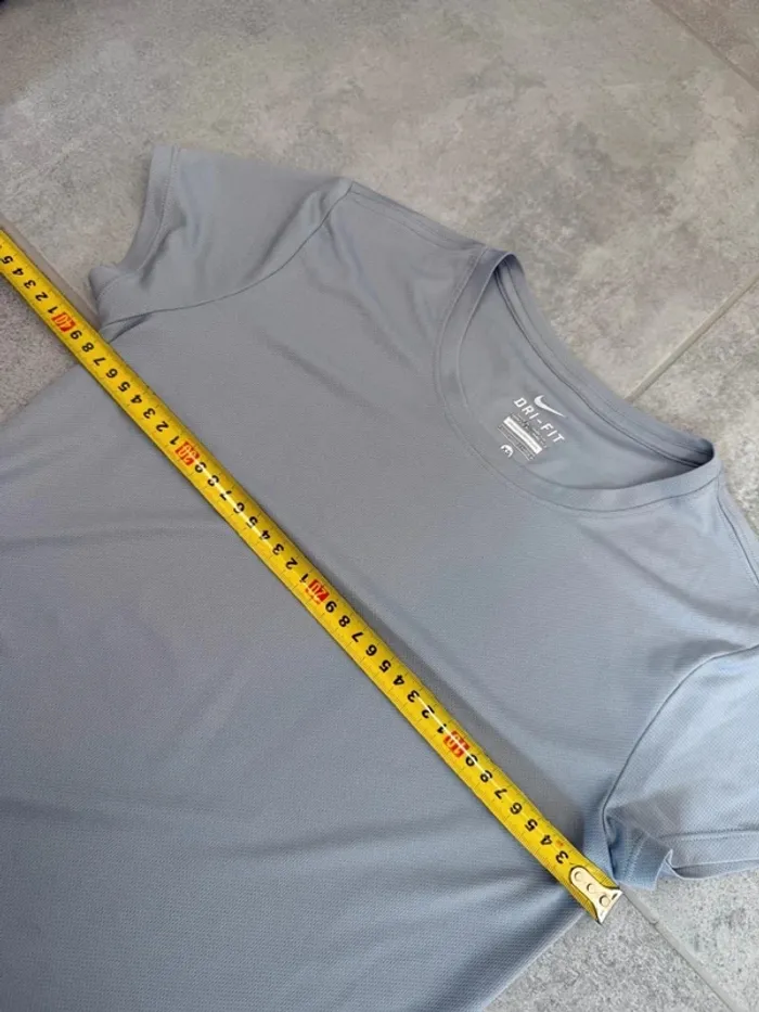 T-shirt de sport Nike femme Dri-fit taille XS bleu gris super état - photo numéro 6