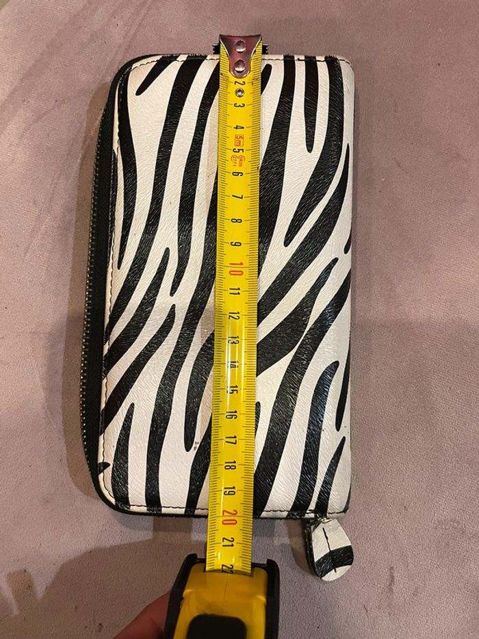 Portefeuille - photo numéro 3