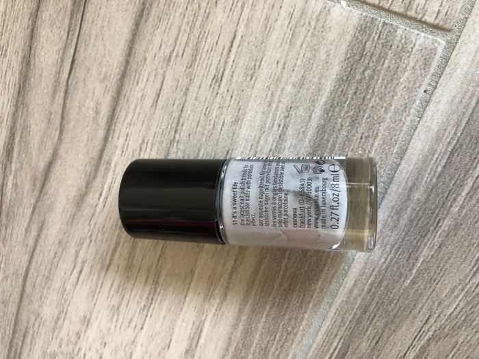 Vernis à ongles, Essence - photo numéro 2