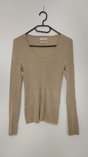 Pull en laine de la marque Mango