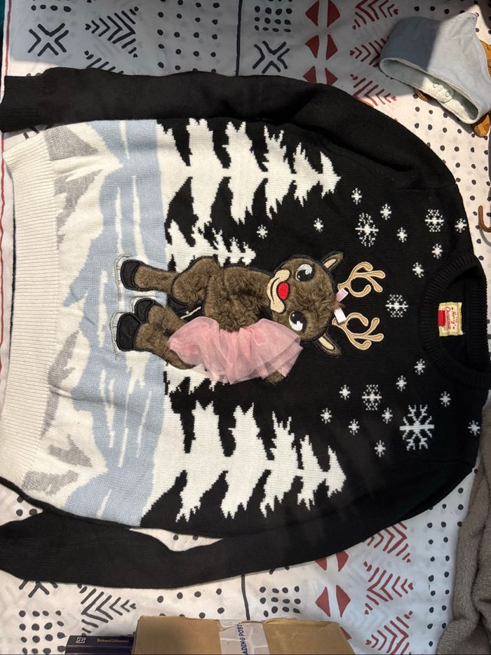 Pull de Noël avec un renne