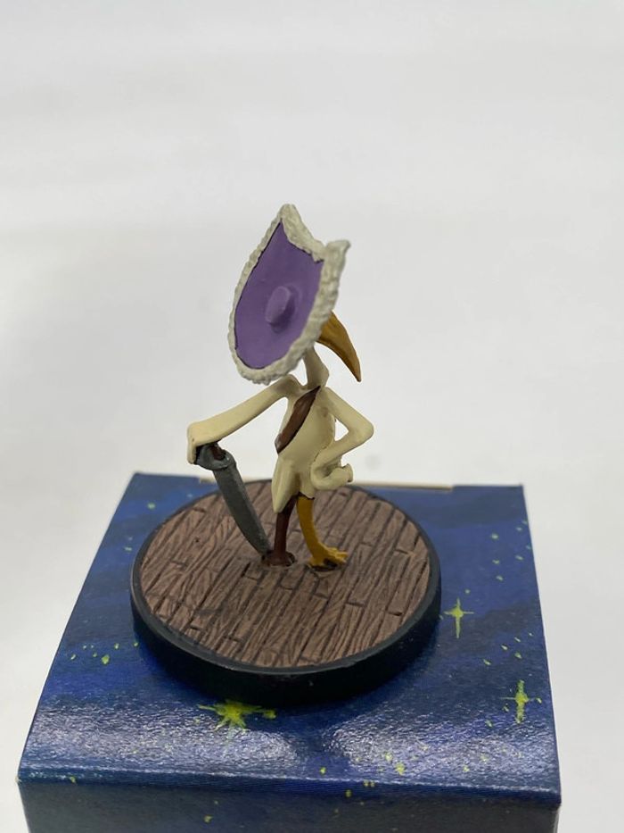 Figurine Cigognac de cape et de crocs - photo numéro 3