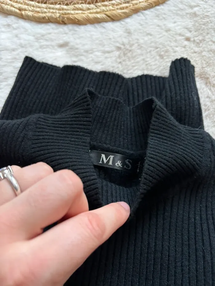 Robe noir - photo numéro 4