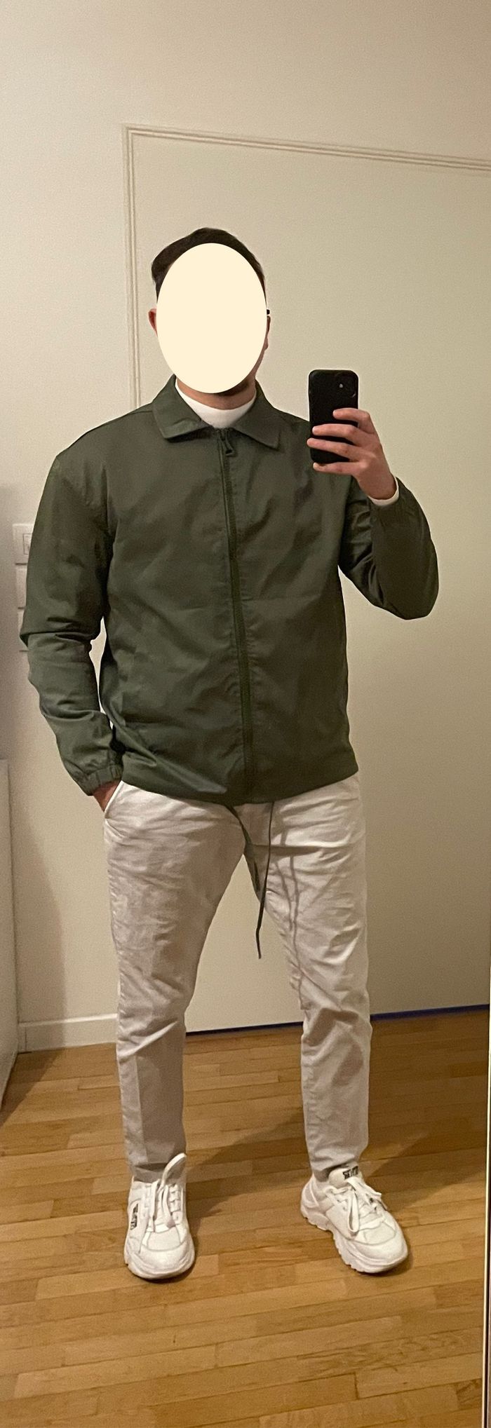 Veste Zipée neuve avec étiquette - photo numéro 3