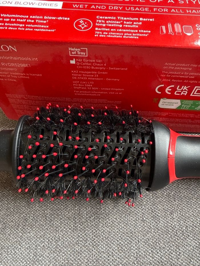 brosse soufflante Revlon One-Step Volumiser Plus. - photo numéro 3