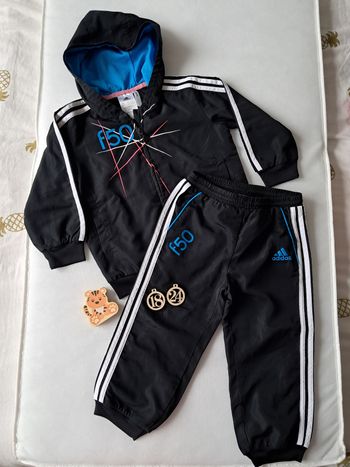 Ensembles survêtement Adidas noir taille 18/24mois 