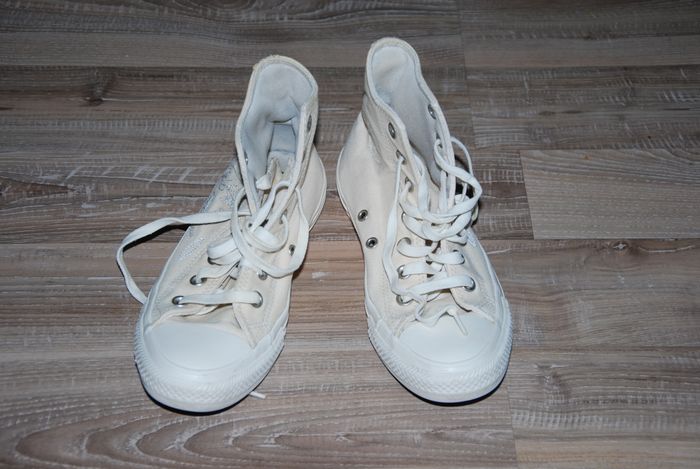 Baskets converse Chuck Taylor All Star Classic Beige brodée fleurs 37 - photo numéro 2
