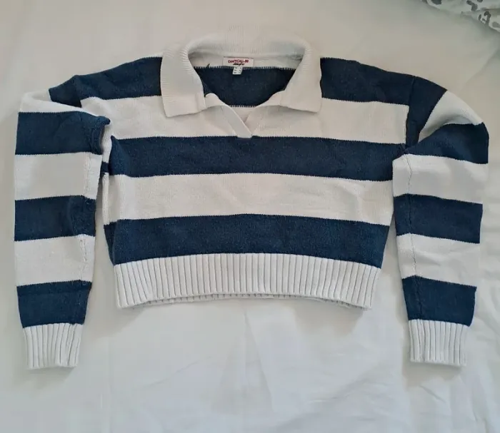 Pull col V court / Pull rayé marine / Pull court /  Pull marine / Sweat col V - photo numéro 2