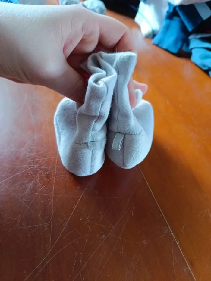 A19- Chaussons bébé, 3/6 mois - photo numéro 3