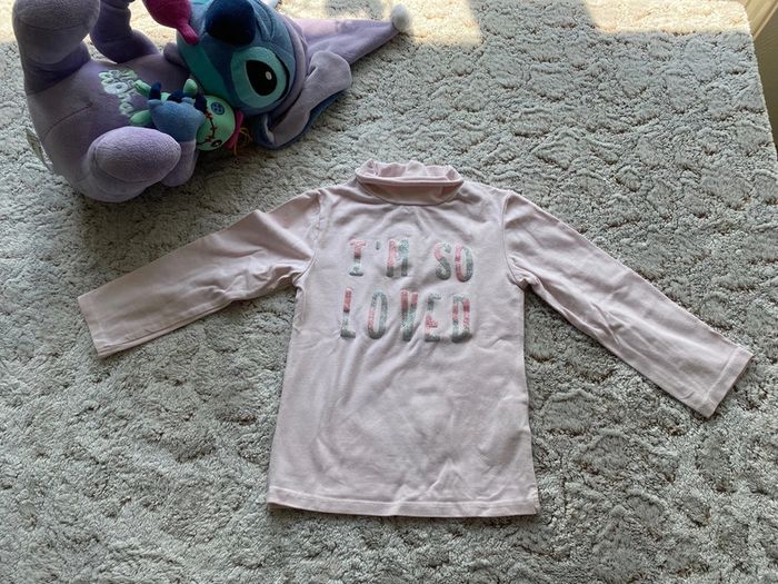 Joli t shirt grandes manches Kiabi 24 mois