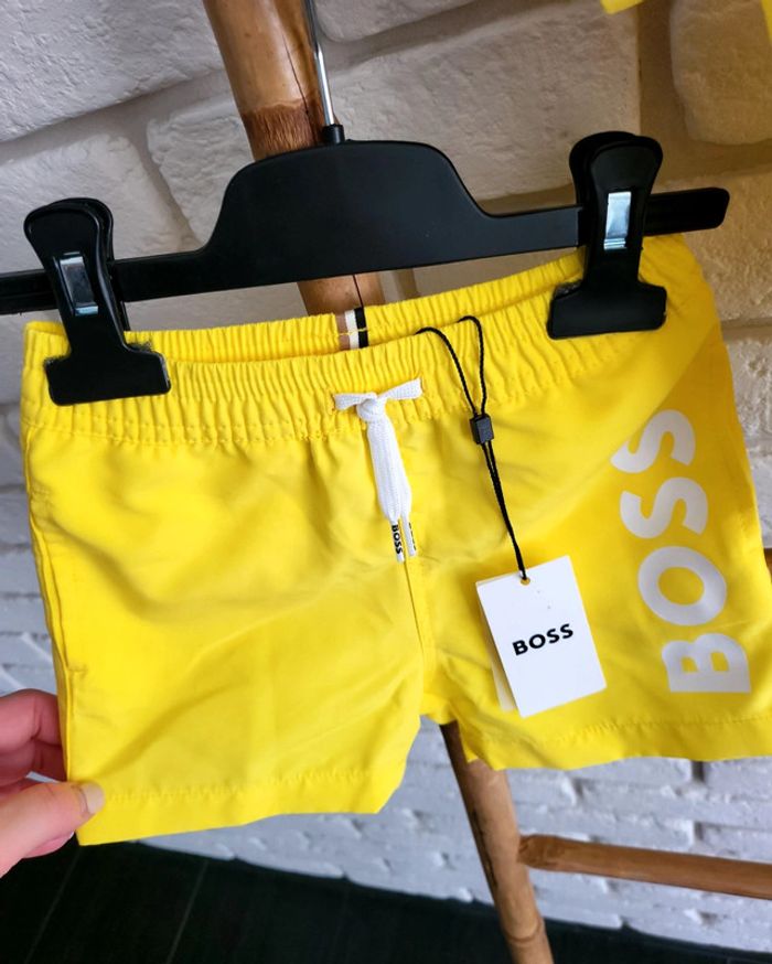 T-shirt et maillot de bain BOSS jaune  boss taille 9 mois neuf - photo numéro 6