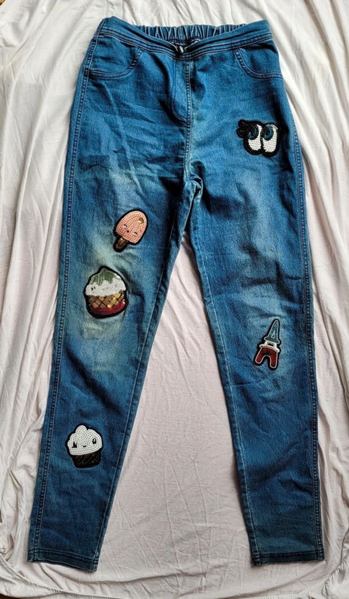 Jean bleu Calzedonia Taille S écussons sequins